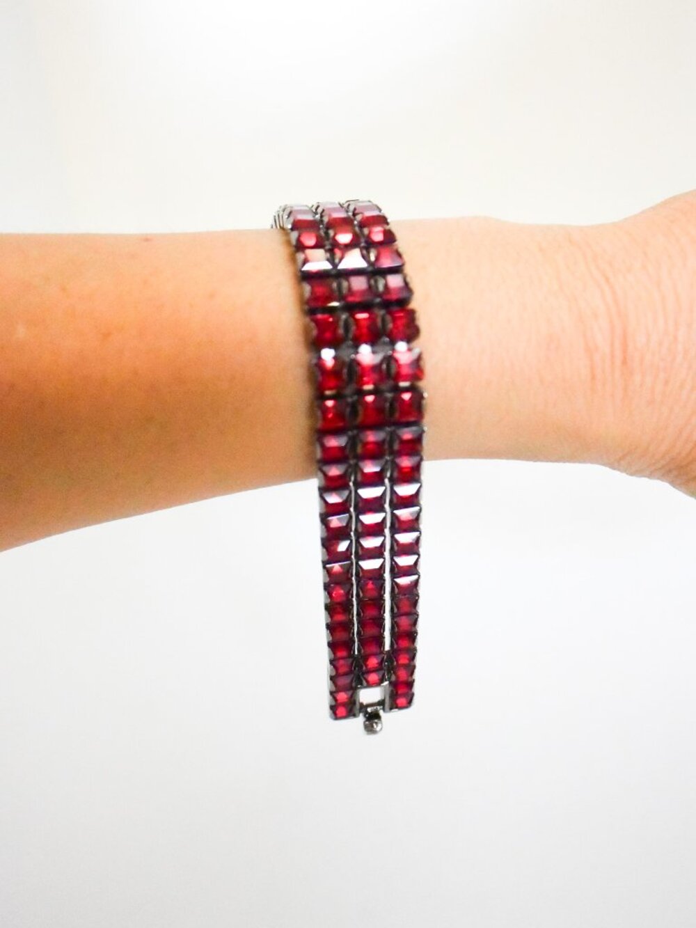 *Swarovski* Sparkling Red/Pewter Rhinestone 3-strand Bracelet - Picture 7 of 8